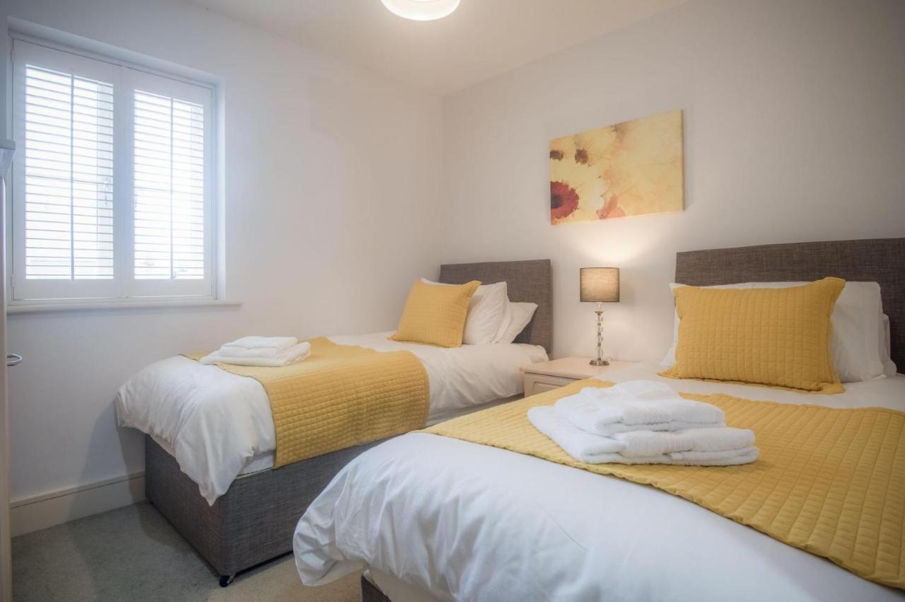 Minarvon - 2 Bedroom Apartment - Saundersfoot Eksteriør billede